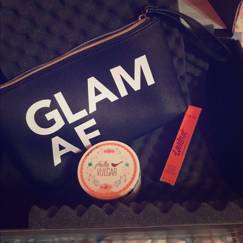 Boxycharm- Pretty Vulgar, Tarte